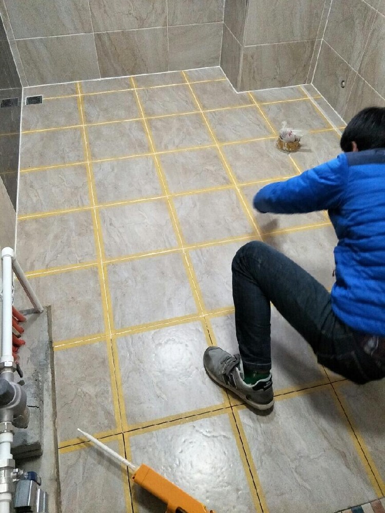 瓷砖美缝
